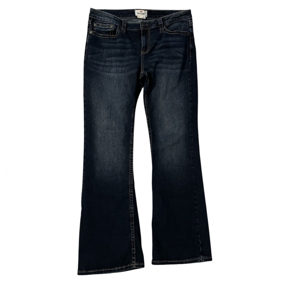 Shyanne Boot Cut Flare Medium Wash Denim Jeans Women’s 32 Short‎